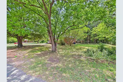 135 Briardale, Warner Robins, GA 31093 - Photo 5