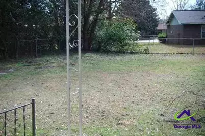 607 Greenbriar Road, Warner Robins, GA 31093 - Photo 7