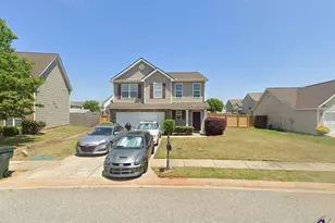 212 Burr Dr, Byron, GA 31008 - Photo 1