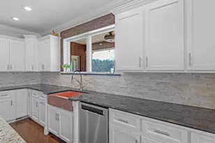 1359 Jenkins Rd, Forsyth, GA 31029 - Photo 21