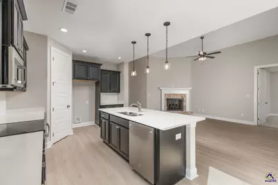 224 Farmland Circle, Perry, GA 31069 - Photo 13