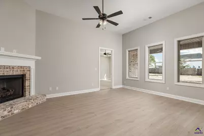 224 Farmland Circle, Perry, GA 31069 - Photo 7