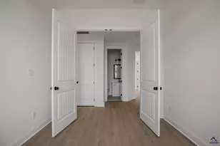 8 Pleasant Oaks Dr, Perry, GA 31069 - Photo 51