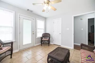 1828 S Houston Lake Road, Kathleen, GA 31047 - Photo 23