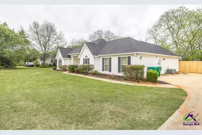 1828 S Houston Lake Road, Kathleen, GA 31047 - Photo 9