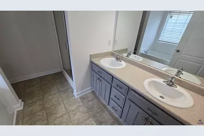 124 Maryjay, Warner Robins, GA 31088 - Photo 17