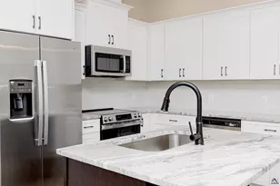 1009 Northside Dr, Perry, GA 31069 - Photo 3