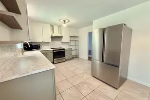 214 Meadowridge Dr, Warner Robins, GA 31093 - Photo 11