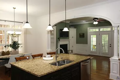 859 Tufthunter, Macon, GA 31210 - Photo 13