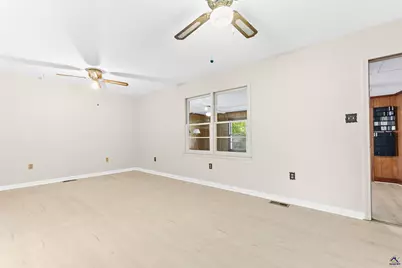 116 Woodlawn Avenue, Warner Robins, GA 31093 - Photo 25