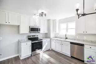 229 Burr Dr, Warner Robins, GA 31008 - Photo 13