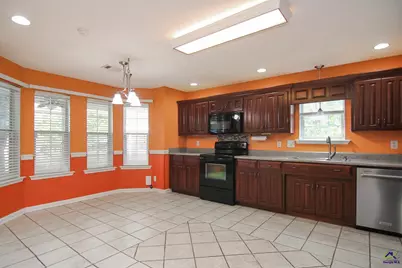 125 Knights Bridge, Warner Robins, GA 31093 - Photo 11