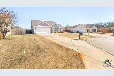 204 Allington Walk, Warner Robins, GA 31088 - Photo 1