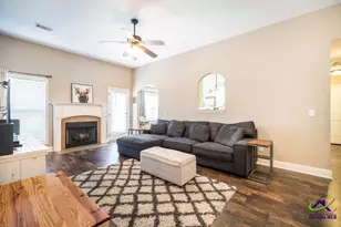 204 Allington Walk, Warner Robins, GA 31088 - Photo 9