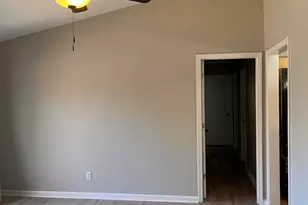 202 Sherman St, Warner Robins, GA 31088 - Photo 9