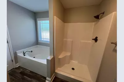 114 Tahoe Drive, Warner Robins, GA 31093 - Photo 9