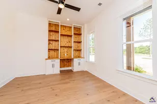 36 Deerwood Cir, Fort Valley, GA 31030 - Photo 5