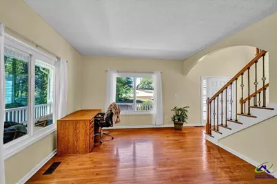 260 Kensington Drive, Sharpsburg, GA 30277 - Photo 7