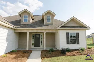 608 Daisy Dr, Perry, GA 31069 - Photo 3