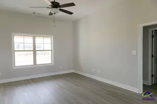 608 Daisy Dr, Perry, GA 31069 - Photo 7