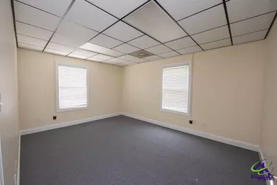 327 Margie Drive, Warner Robins, GA 31088 - Photo 15