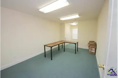 327 Margie Drive, Warner Robins, GA 31088 - Photo 37