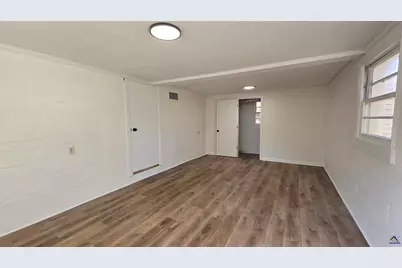 101 Vivian Drive, Byron, GA 31008 - Photo 29