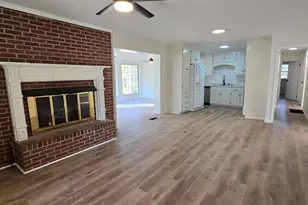 101 Vivian Dr, Byron, GA 31008 - Photo 13