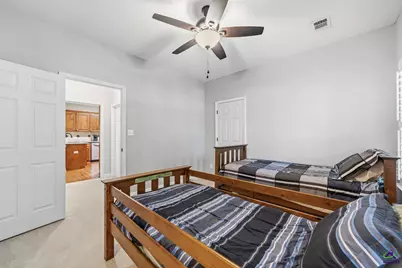 10 Willow Lake Drive, Warner Robins, GA 31093 - Photo 33