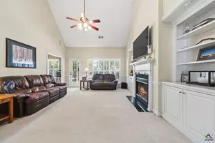 10 Willow Lake Dr, Warner Robins, GA 31093 - Photo 13