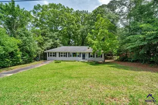 202 Springdale Dr, Warner Robins, GA 31069 - Photo 11