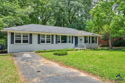 202 Springdale Drive, Warner Robins, GA 31088 - Photo 9