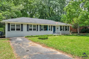 202 Springdale Dr, Warner Robins, GA 31069 - Photo 9