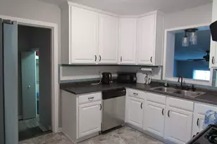 202 Springdale Dr, Warner Robins, GA 31069 - Photo 17