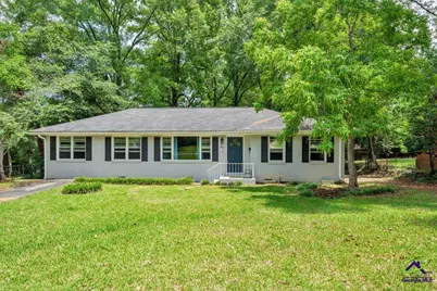 202 Springdale Drive, Warner Robins, GA 31088 - Photo 1