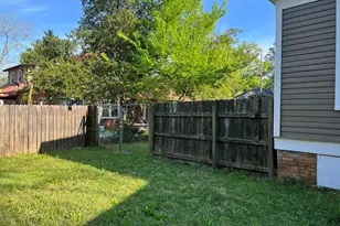 302 Persons St, Fort Valley, GA 31030 - Photo 7