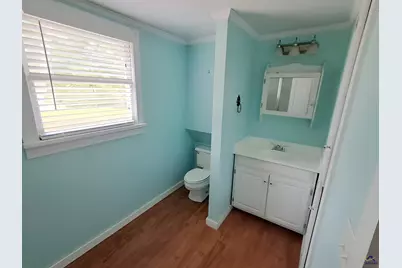 401 Forsyth Street, Barnesville, GA 30204 - Photo 19