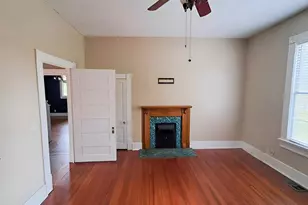 401 Forsyth St, Barnesville, GA 30204 - Photo 15