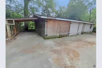 401 Forsyth Street, Barnesville, GA 30204 - Photo 23