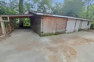 401 Forsyth St, Barnesville, GA 30204 - Photo 23