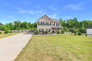 146 Caroline Ct, Macon, GA 31210 - Photo 5