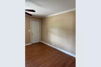 5519 Beulah Avenue, Eastman, GA 31023 - Photo 11