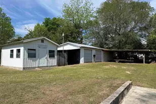 5519 Beulah Ave, Eastman, GA 31023 - Photo 3