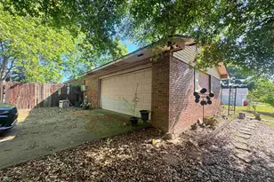 216 Hickory Glen, Centerville, GA 31208 - Photo 5