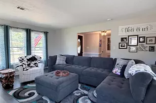 273 Lakeshore Dr, Warner Robins, GA 31088 - Photo 11