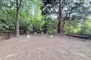 273 Lakeshore Dr, Warner Robins, GA 31088 - Photo 59