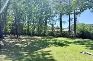 273 Lakeshore Dr, Warner Robins, GA 31088 - Photo 57
