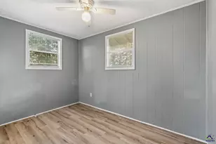 122 Dolly Dr, Jeffersonville, GA 31044 - Photo 13