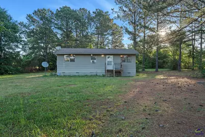 122 Dolly Drive, Jeffersonville, GA 31044 - Photo 1