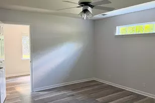 107 N Barrington Pl, Warner Robins, GA 31088 - Photo 7